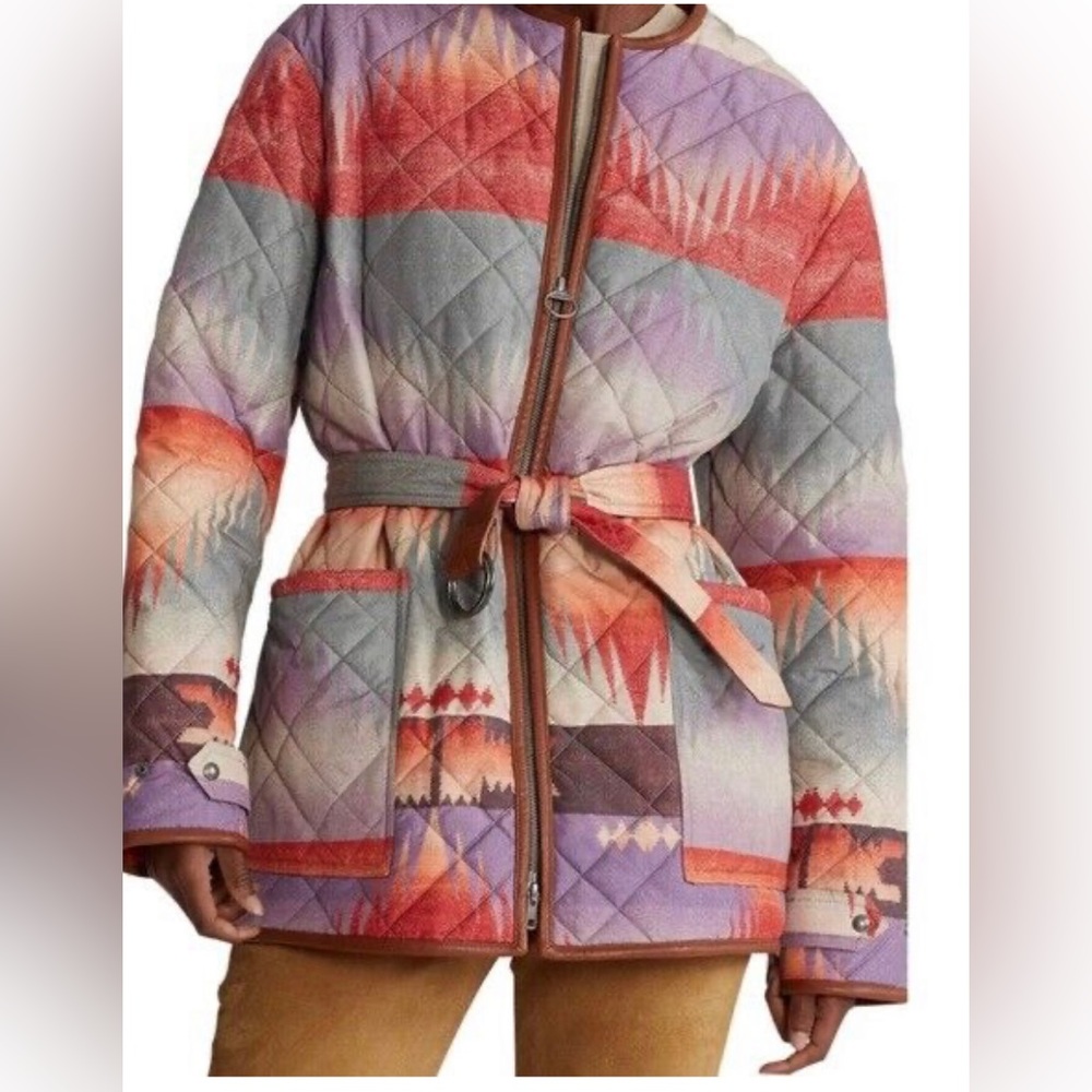 POLO Ralph Lauren. Quilted jacket, with leather trim. Reversible belt.